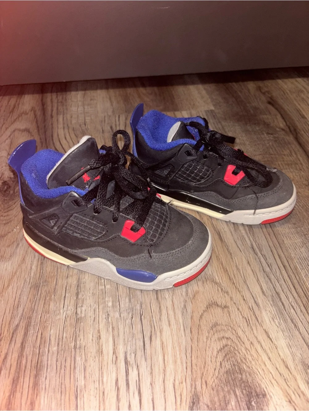 USED Toddler Jordan 4’s